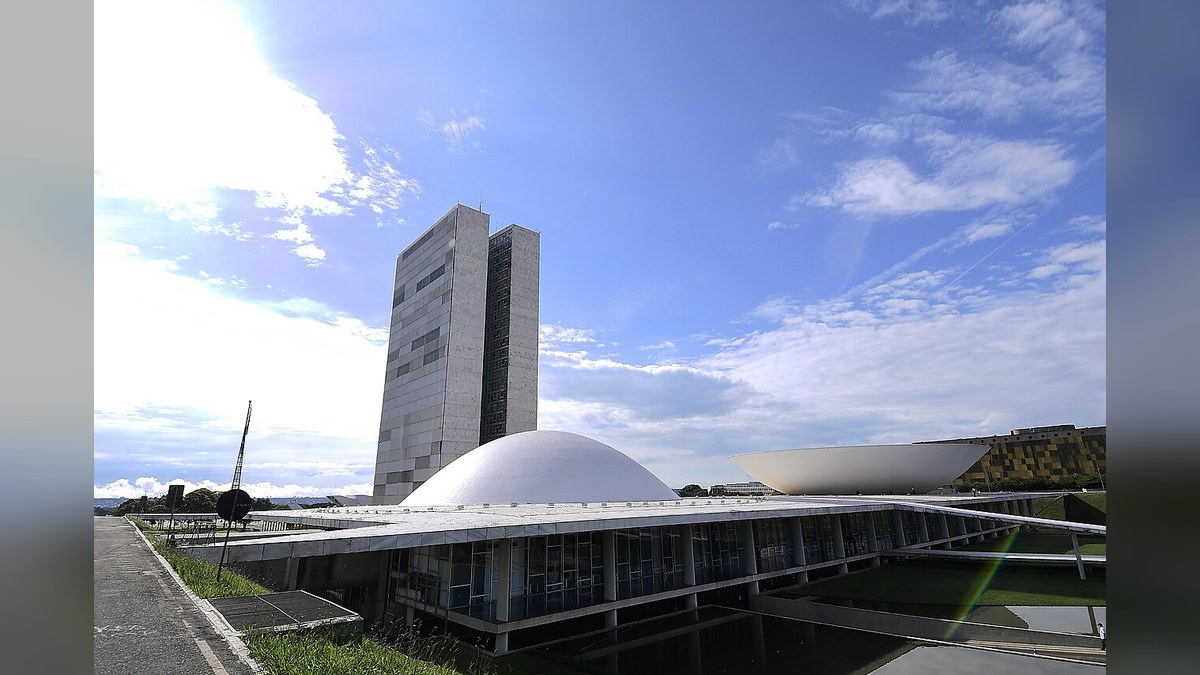 Justiça nega indenização à família de Moraes e fala em 'mal entendido'
