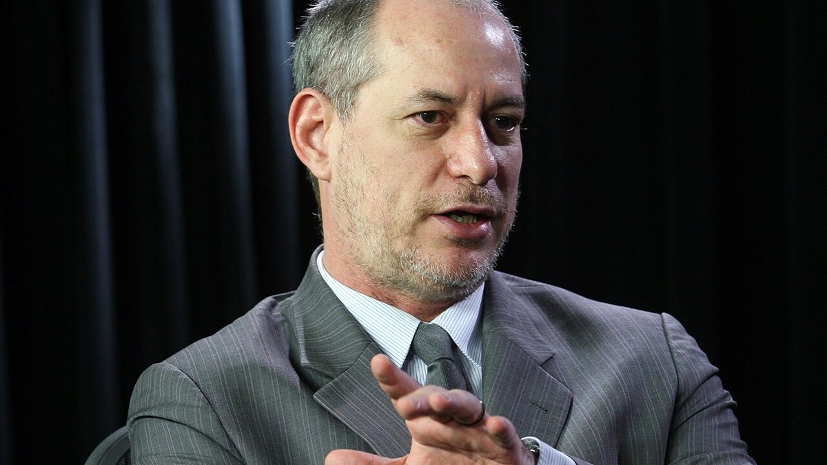 Pesquisa Ceará: Ciro Gomes lidera corrida ao governo, mas Lula domina disputa presidencial